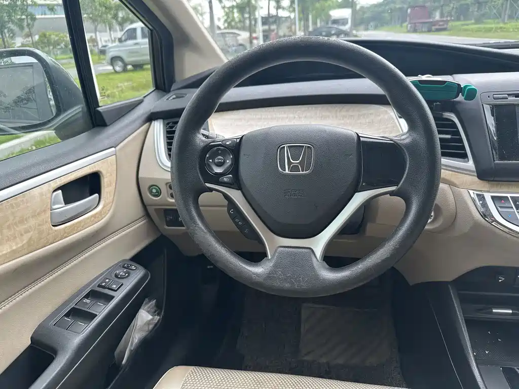 Honda Jade 2015 — фото 15