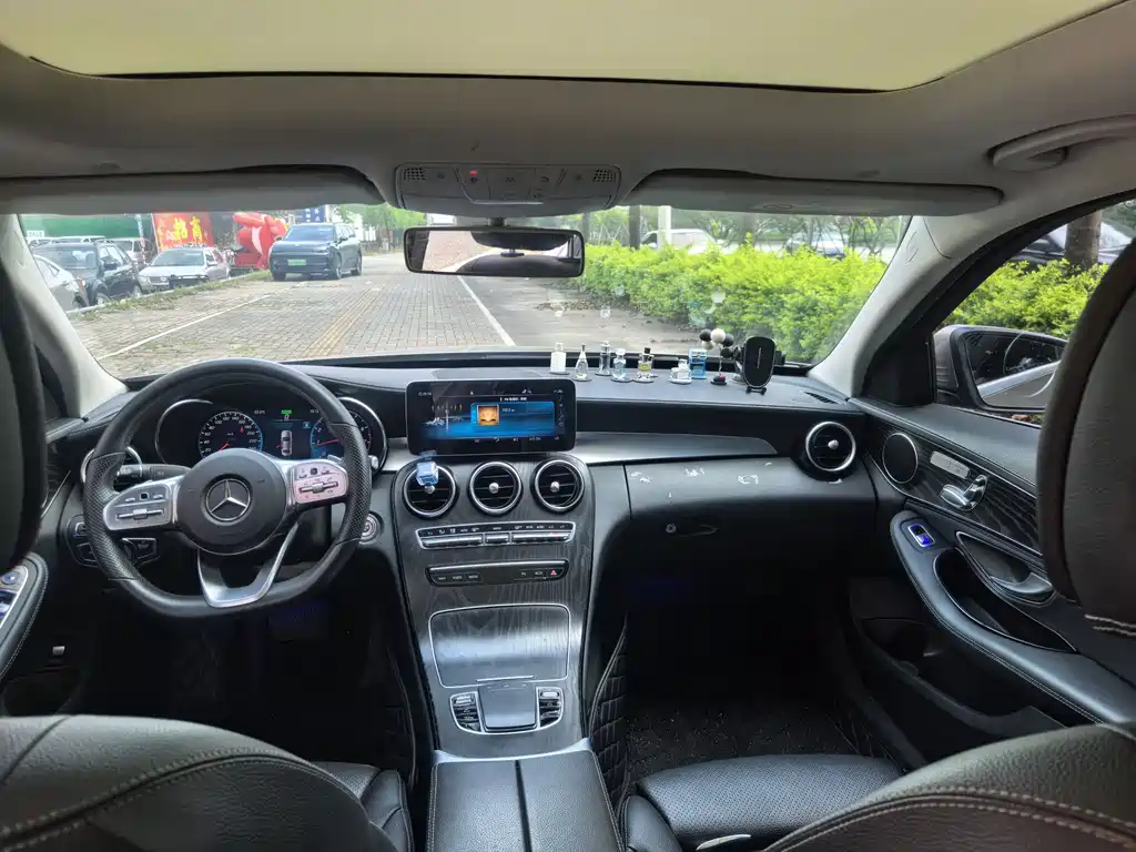 Mercedes-Benz C-Class 2019