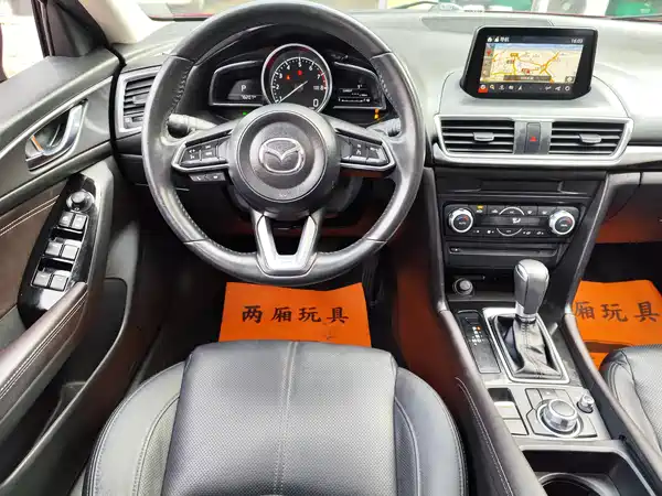 Mazda 3 Axela 2019