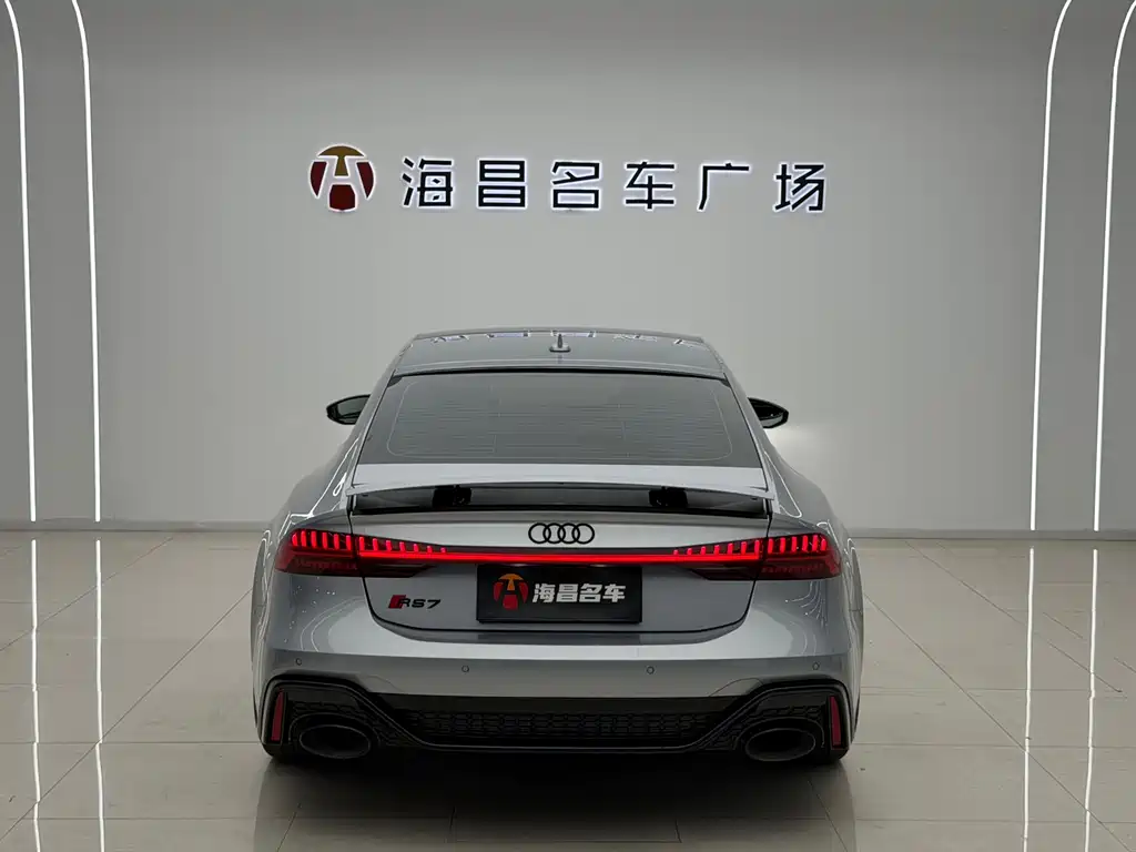 Audi RS 7 2021 — фото 8