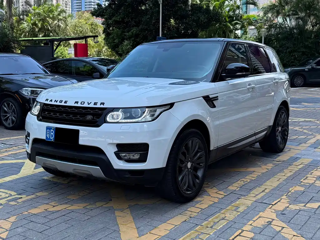 Land Rover Range Rover Sport 2015 — фото 3