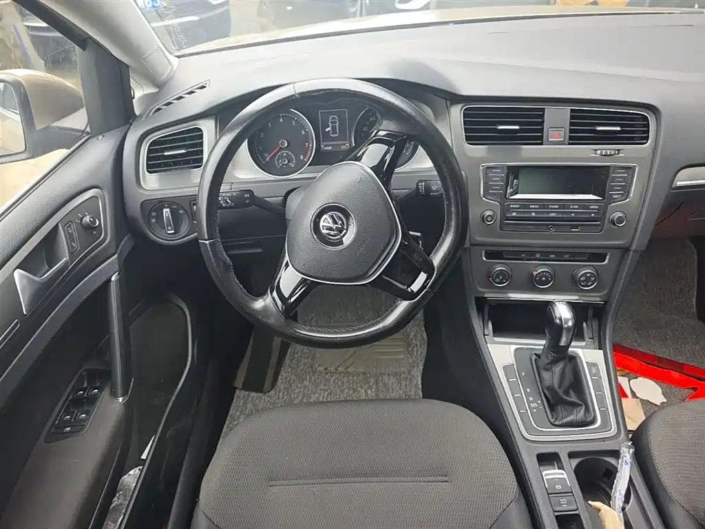 Volkswagen Golf 2015 — фото 17