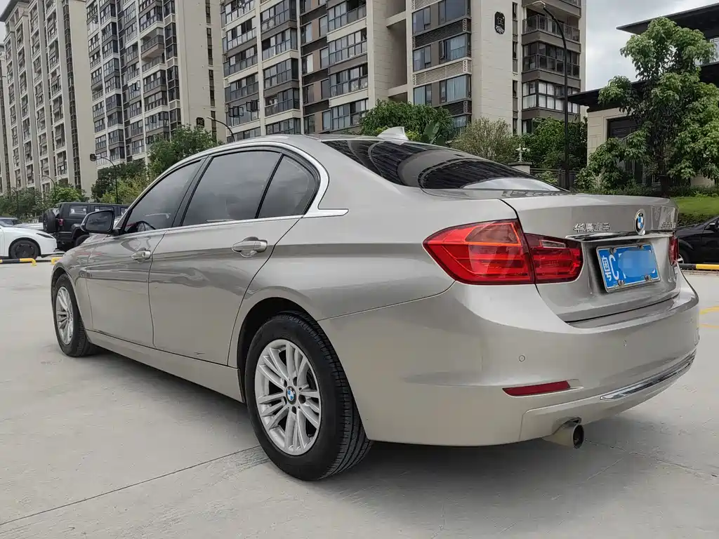 BMW 3 Series 2015 — фото 8