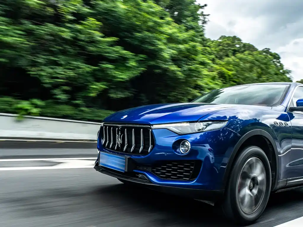 Maserati Levante 2016 — фото 9