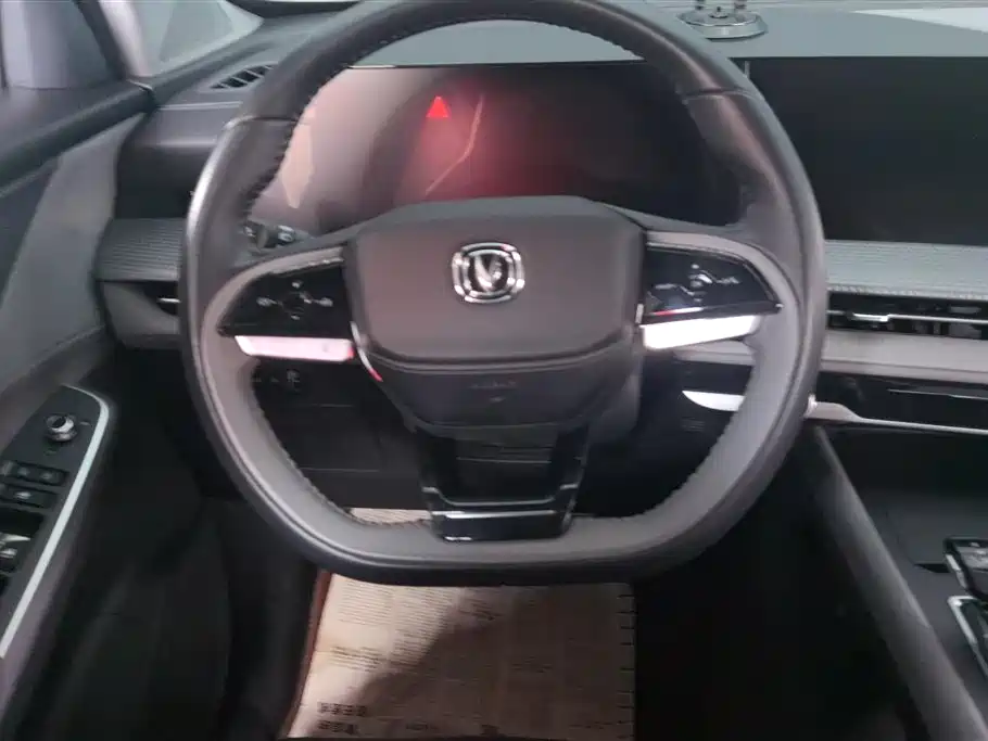 Changan CS75 PLUS 2022 — фото 15