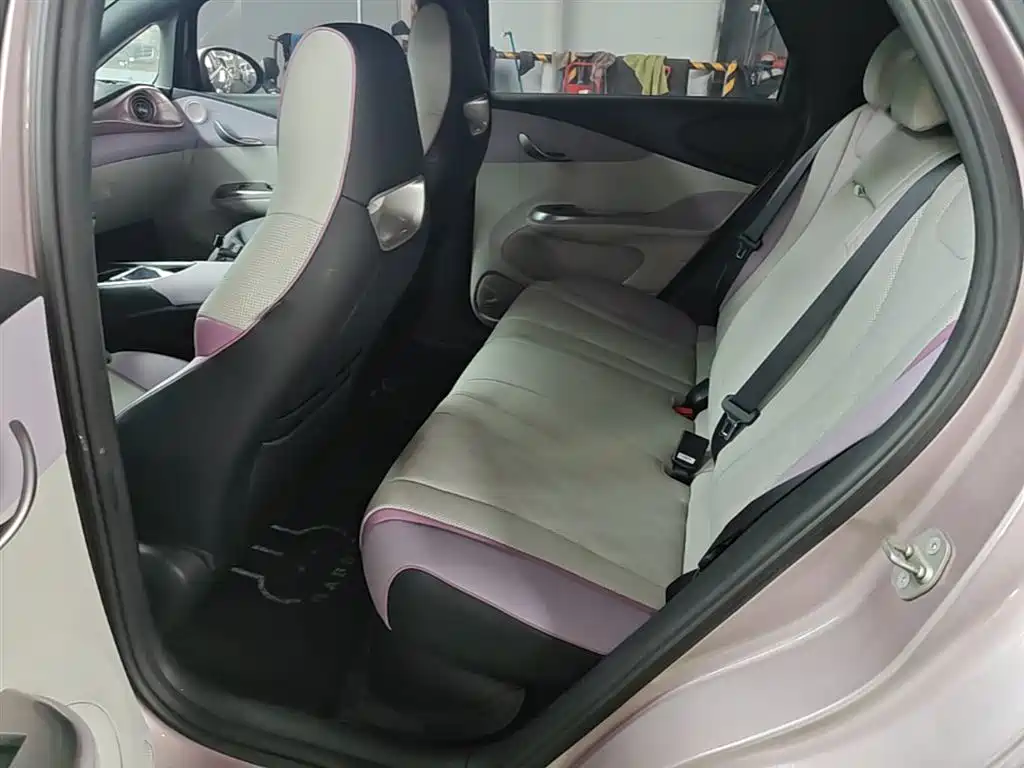 BYD Dolphin 2023 — фото 17