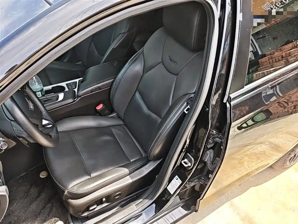 Cadillac CT4 2022 — фото 15