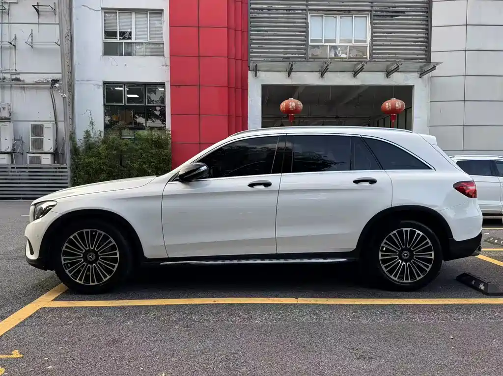 Mercedes-Benz GLC 2019 — фото 4
