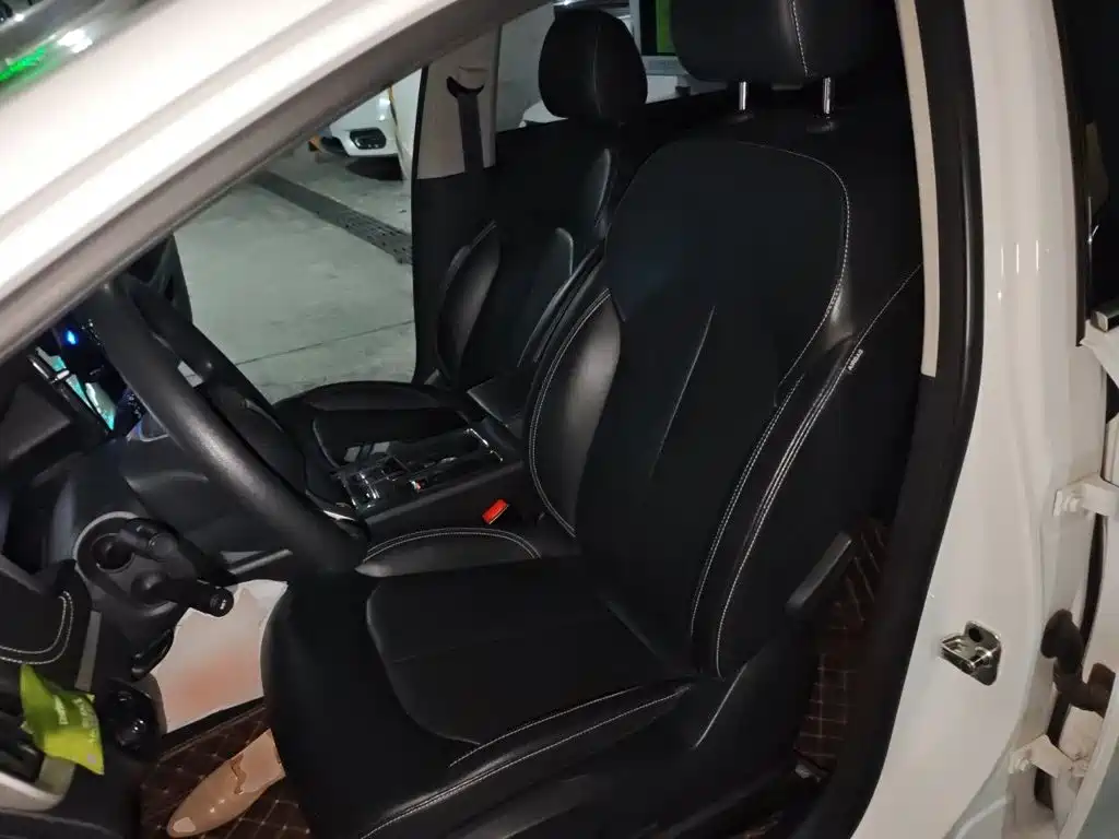 Roewe i6 Classic 2021 — фото 11