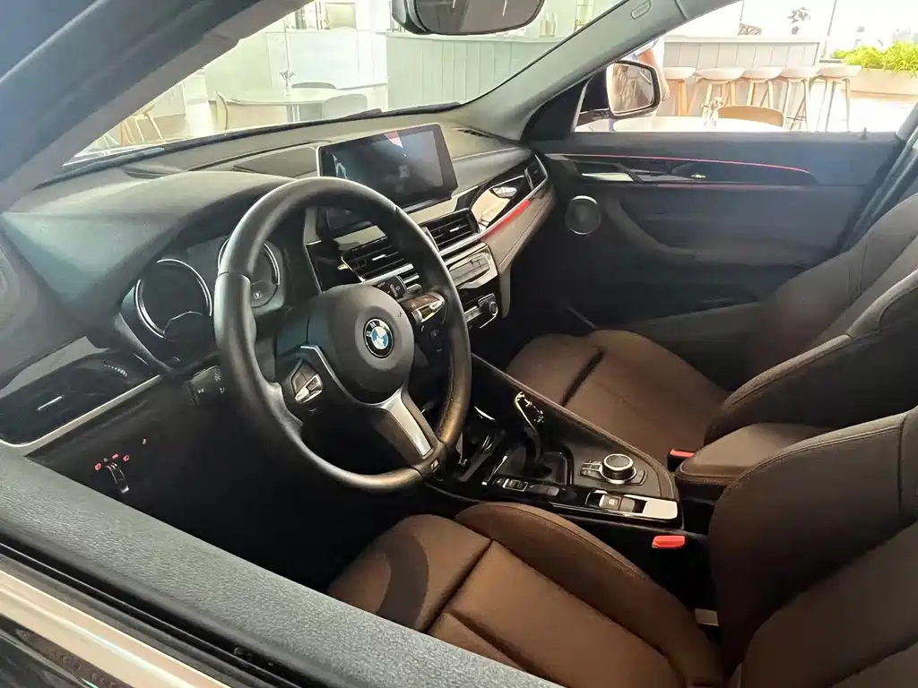 BMW X2 2022 — фото 7