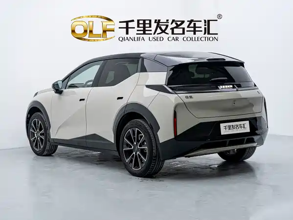 Zeekr X 2024