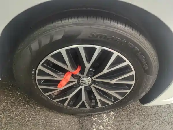 Volkswagen Sagitar 2021