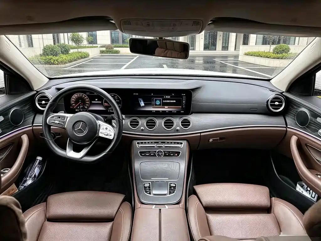Mercedes-Benz E-Class 2019 — фото 4