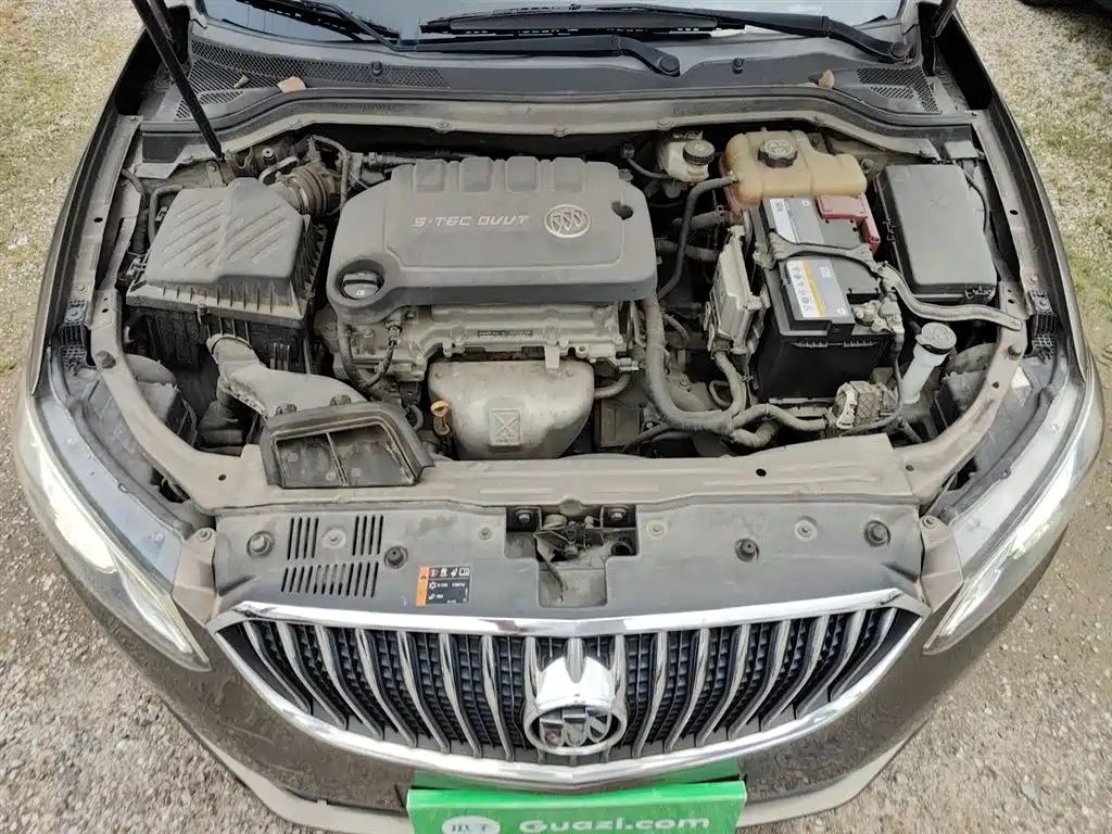 Buick Excelle 2015 — фото 11