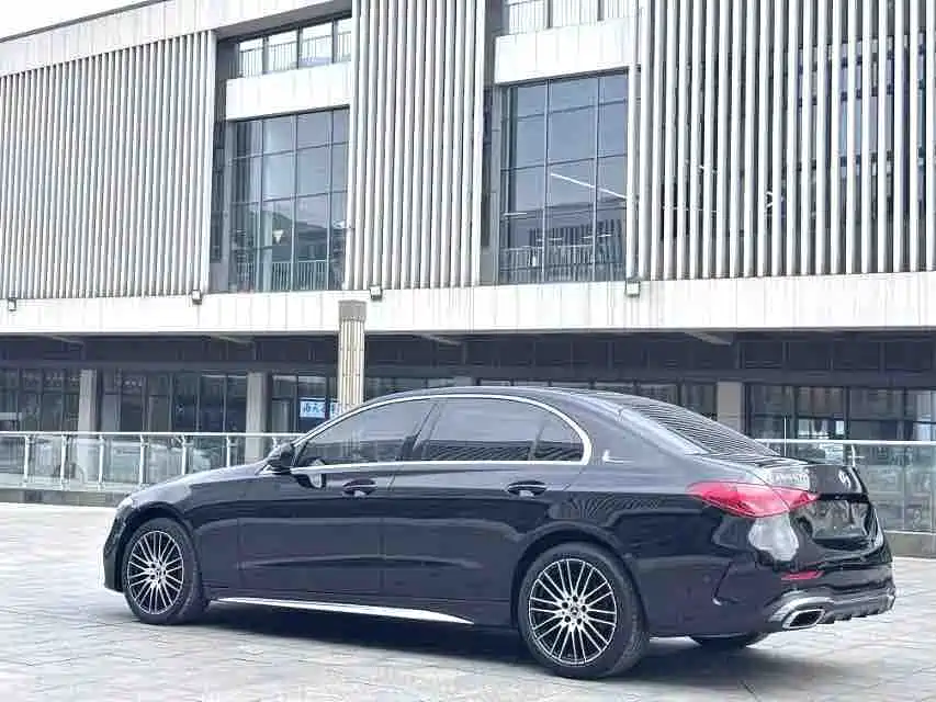 Mercedes-Benz C-Class 2022