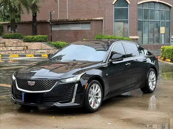 Cadillac CT5 2023