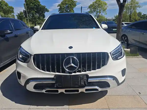 Mercedes-Benz GLC 2021