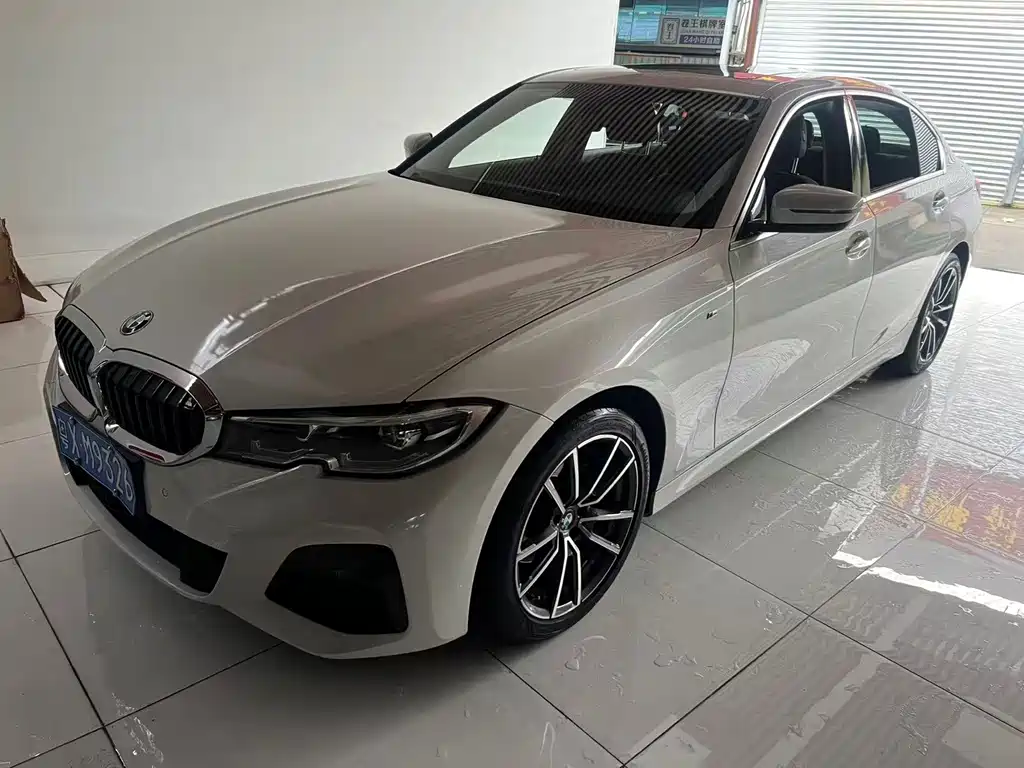 BMW 3 Series 2021