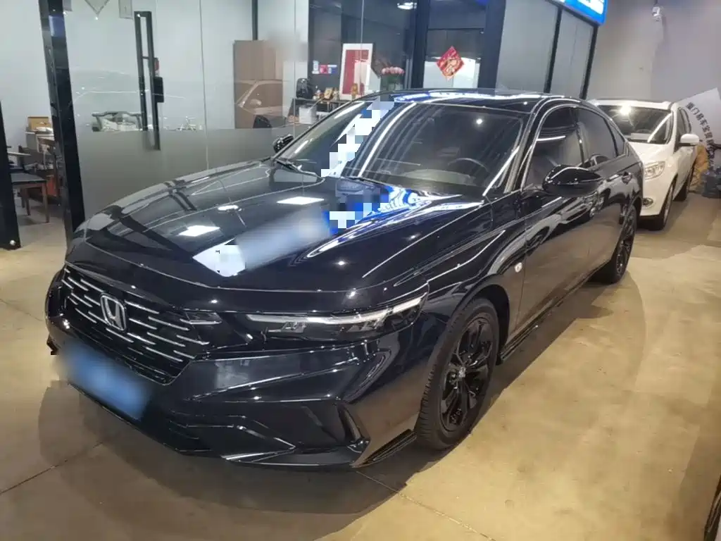 Honda Accord 2025 — фото 1