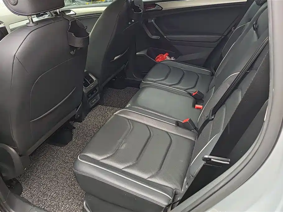 Volkswagen Tiguan L PHEV 2019 — фото 11