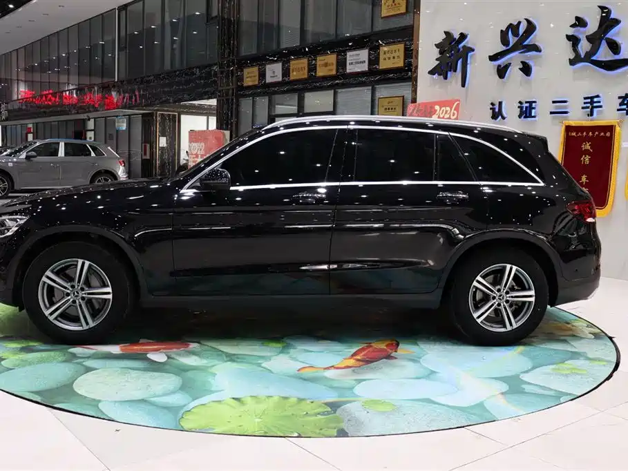 Mercedes-Benz GLC 2021