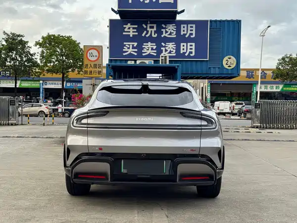 Xiaomi YU7 2025