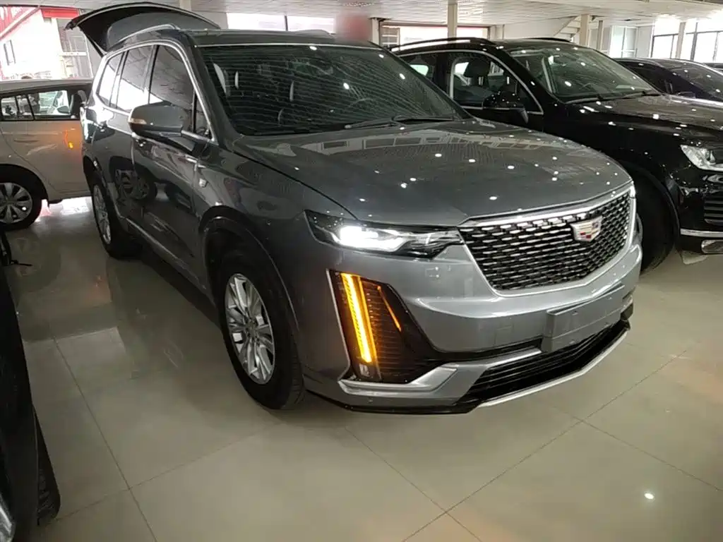 Cadillac XT6 2020 — фото 4