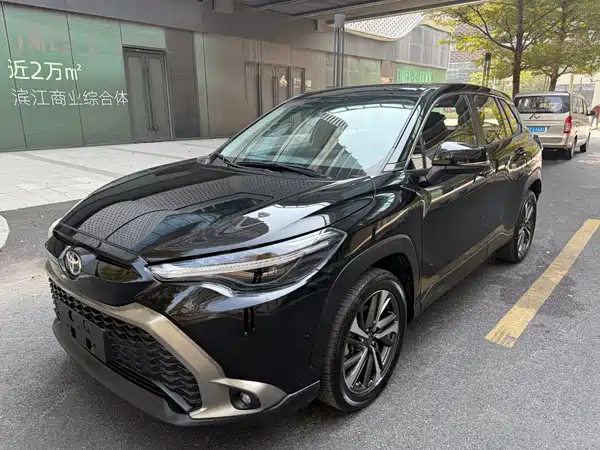 Toyota Frontlander 2022