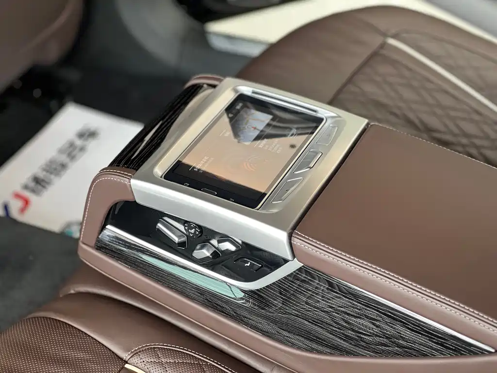 BMW 7 Series 2022 — фото 14
