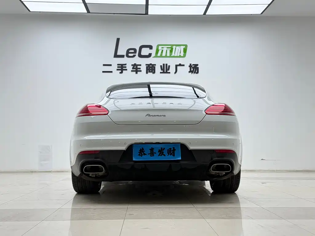 Porsche Panamera 2016 — фото 17