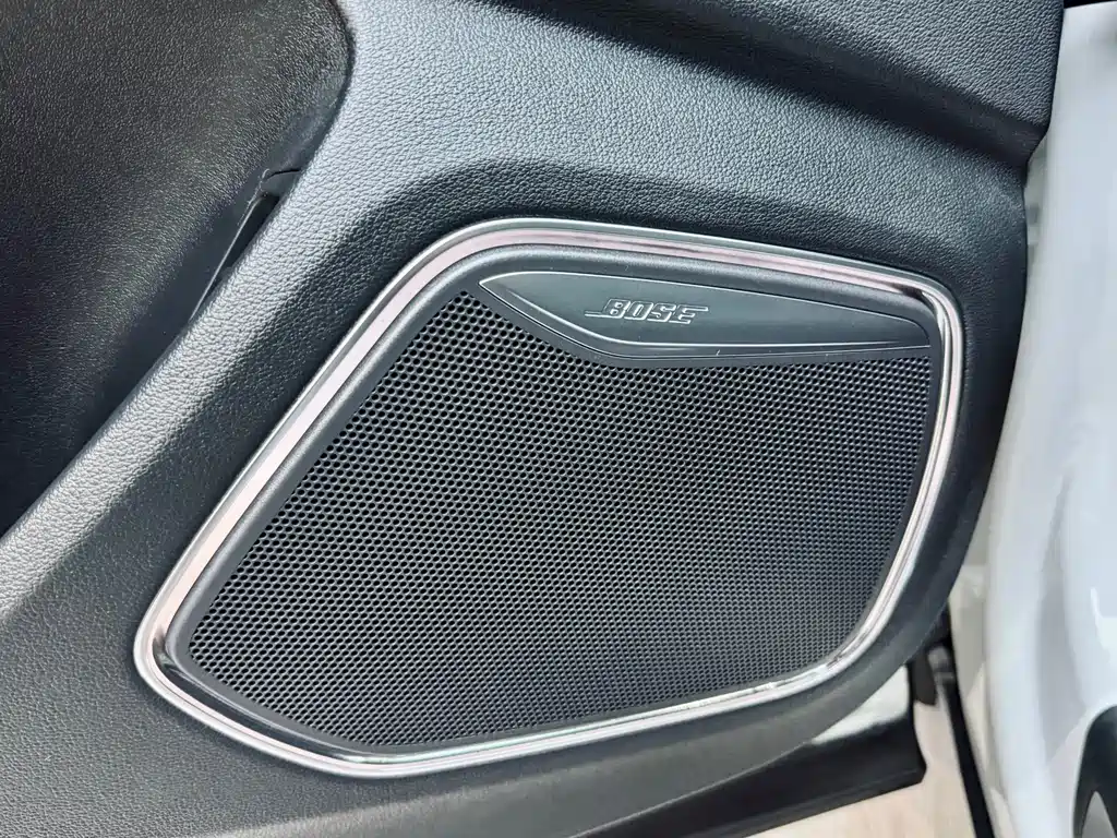 Audi Q3 2018 — фото 11