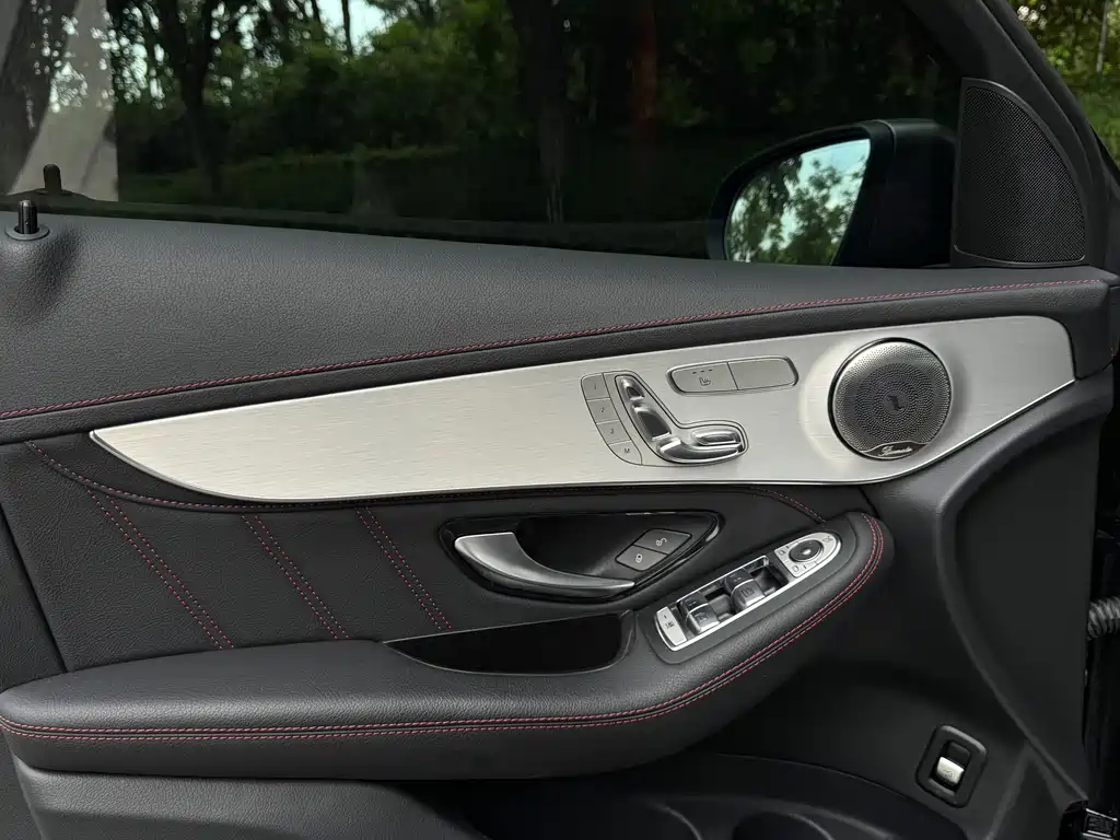 Mercedes-Benz GLC AMG 2023 — фото 20
