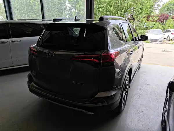 Toyota RAV4 2019