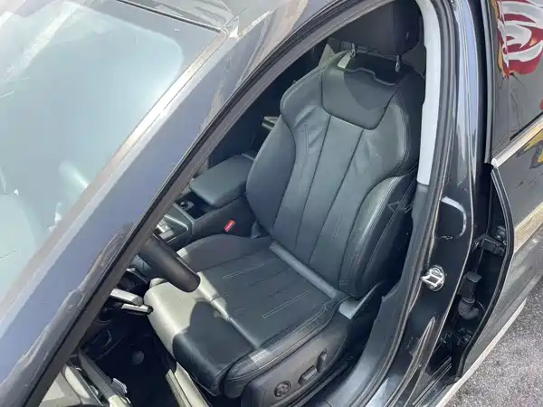 Audi A4 2022