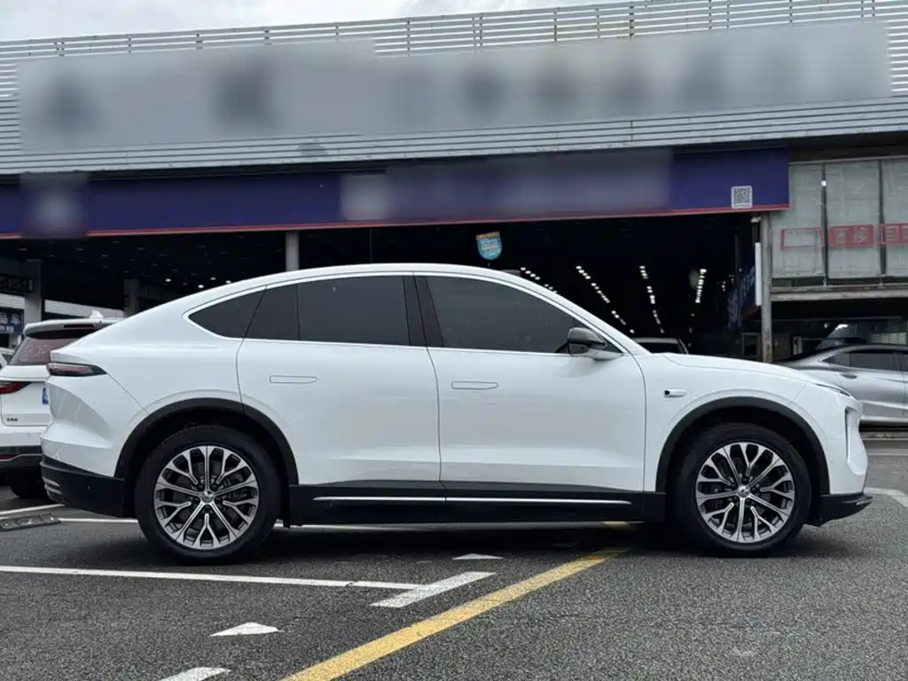 NIO EC6 2023 — фото 10