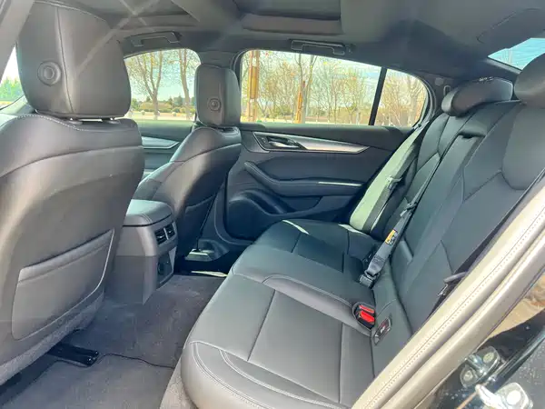 Cadillac CT5 2025