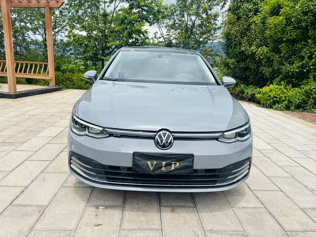 Volkswagen Golf 2023