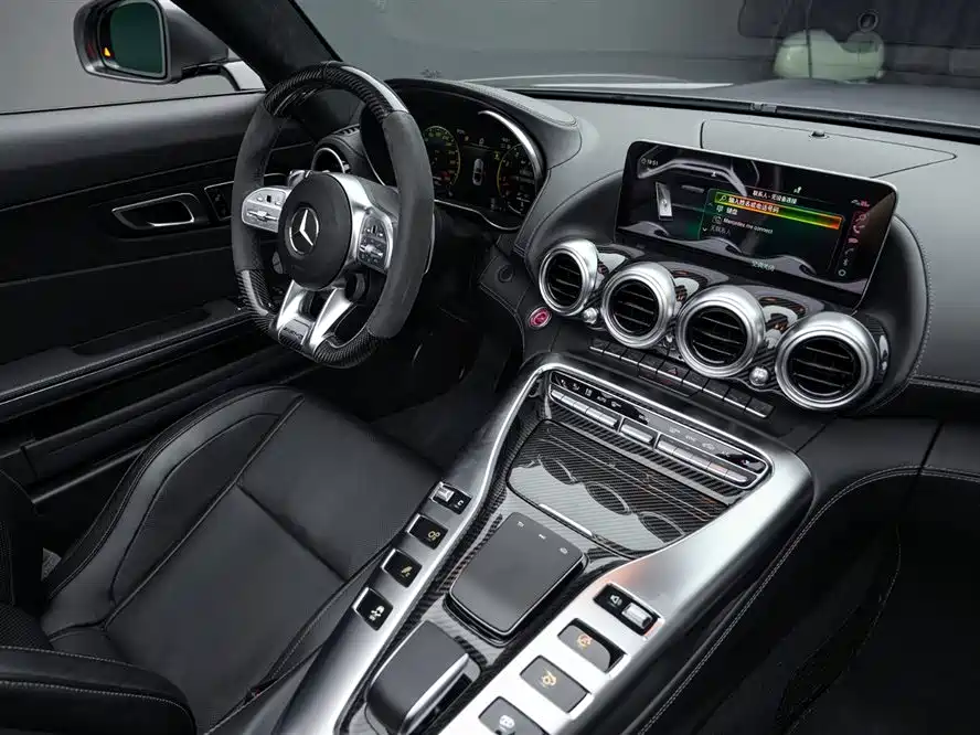 Mercedes-Benz AMG GT 2021 — фото 23
