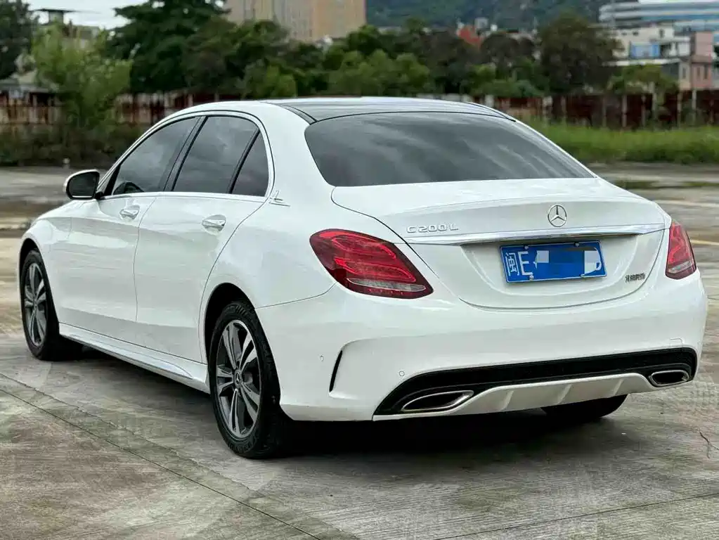 Mercedes-Benz C-Class 2017