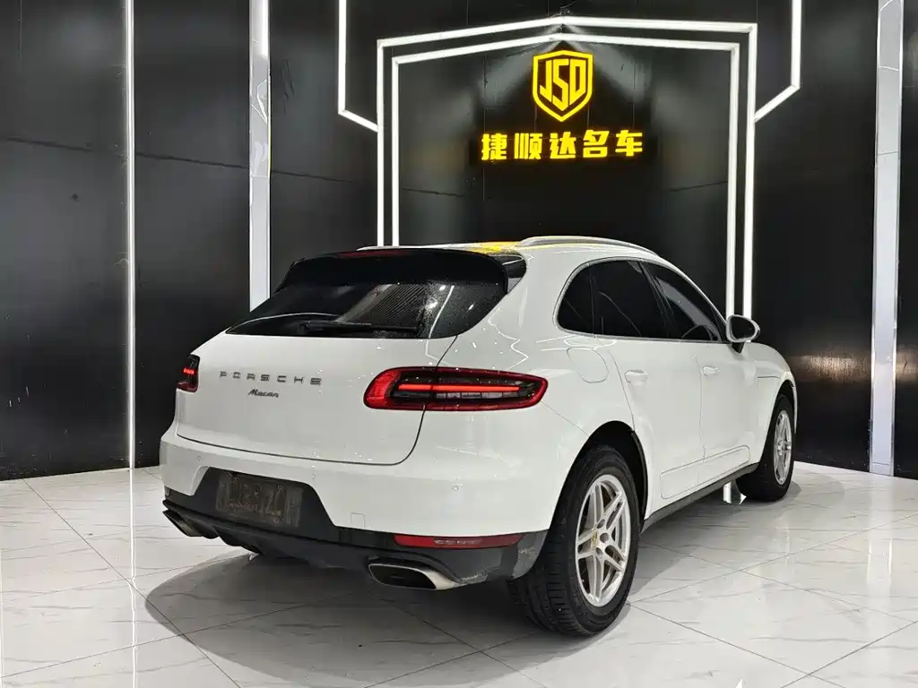 Porsche Macan 2016 — фото 5