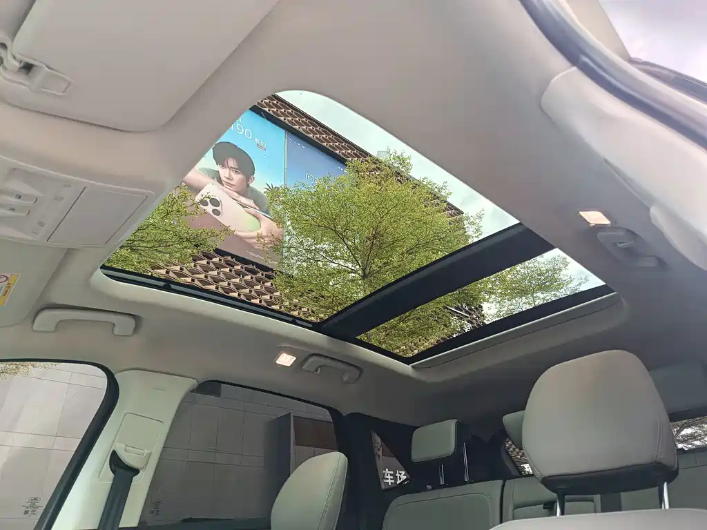 Ford Edge 2020 — фото 19