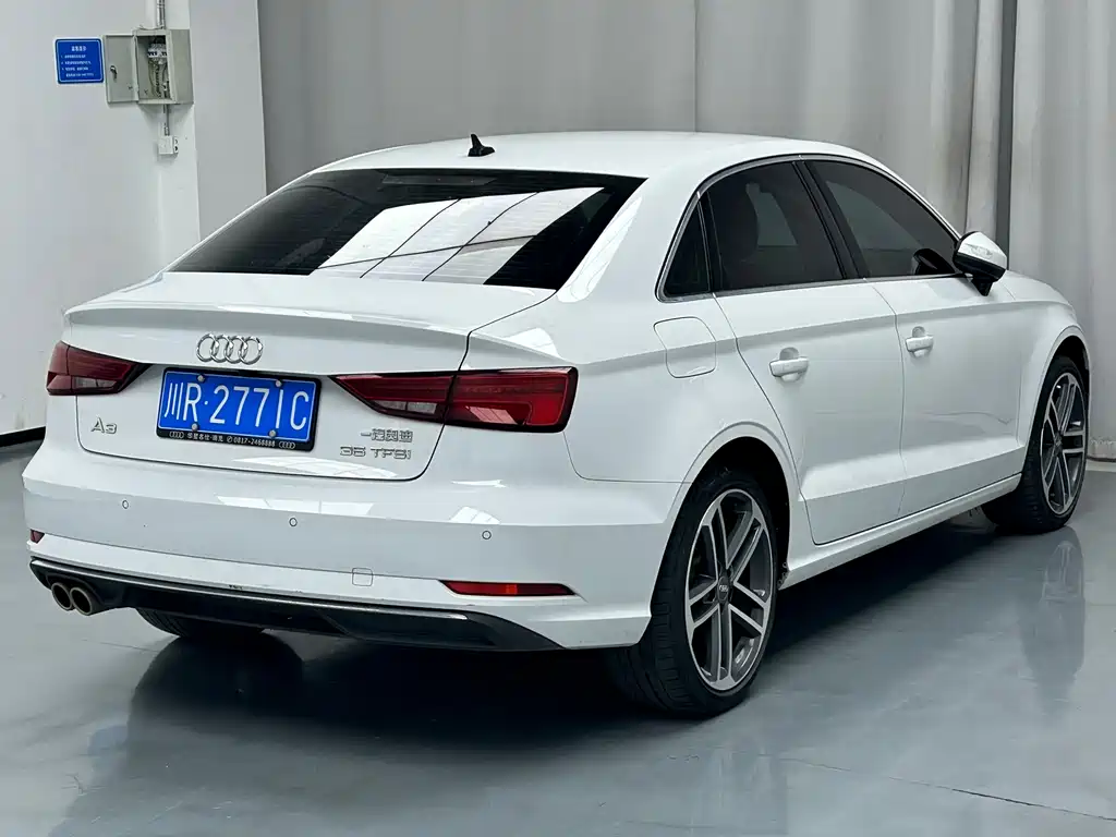 Audi A3 2020 — фото 9