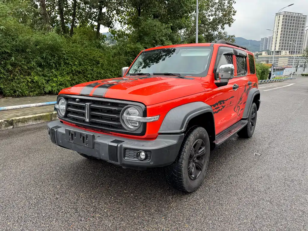 Tank 300 2021