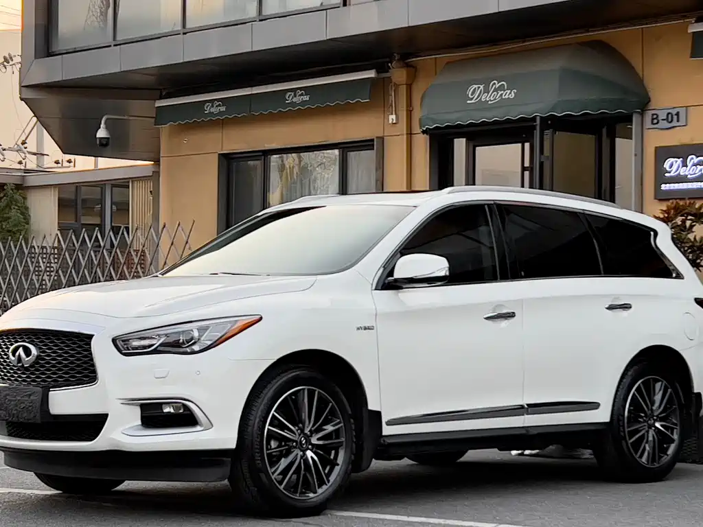 Infiniti QX60 2017 — фото 1