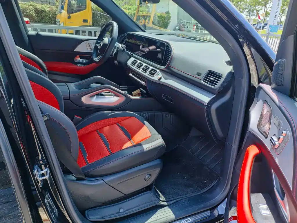 Mercedes-Benz GLE AMG 2024 — фото 8