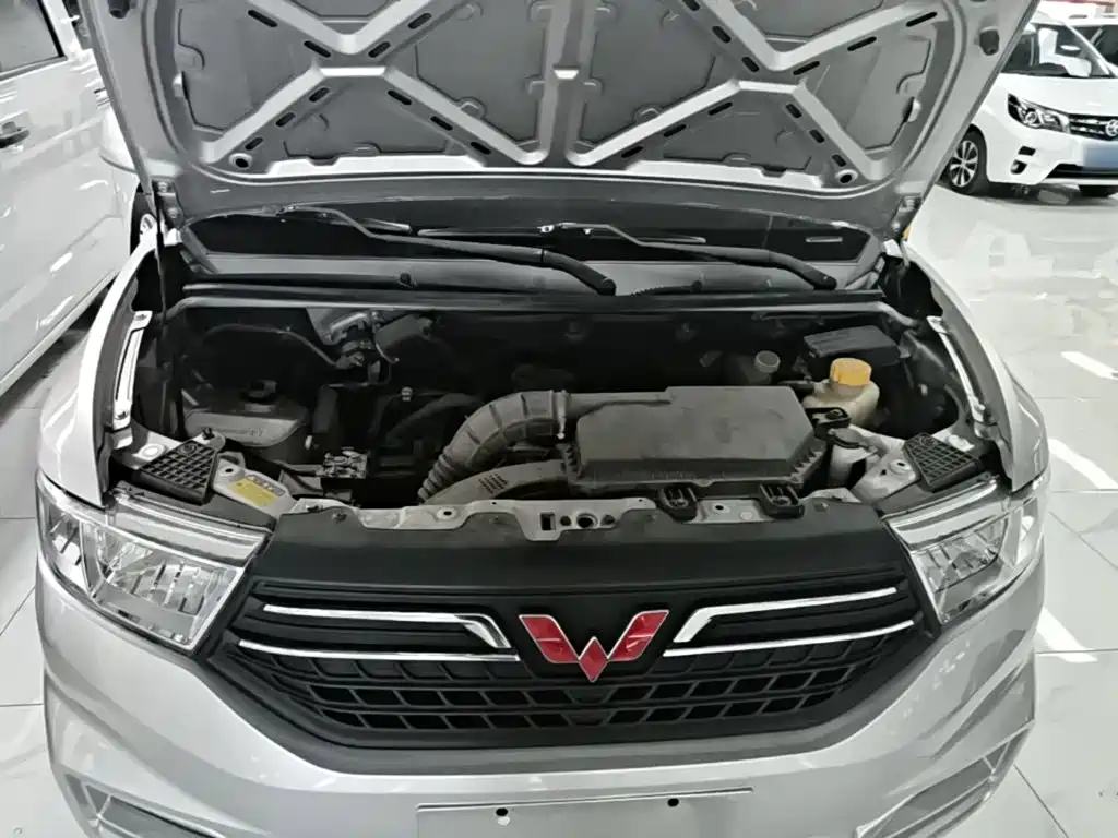 Wuling Hongguang V 2022 — фото 20