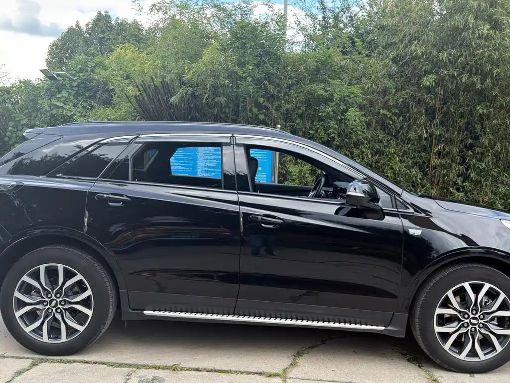 Cadillac XT5 2021 — фото 15