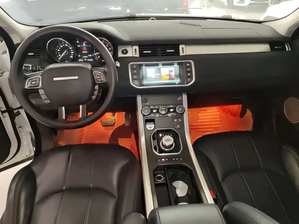 Land Rover Range Rover Evoque 2018 — фото 10