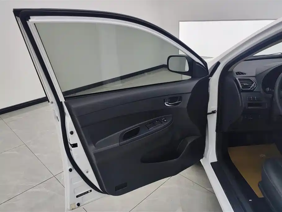 BYD F3 2021