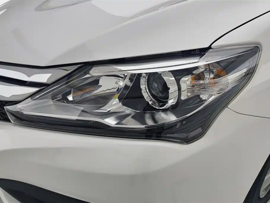 BYD F3 2021
